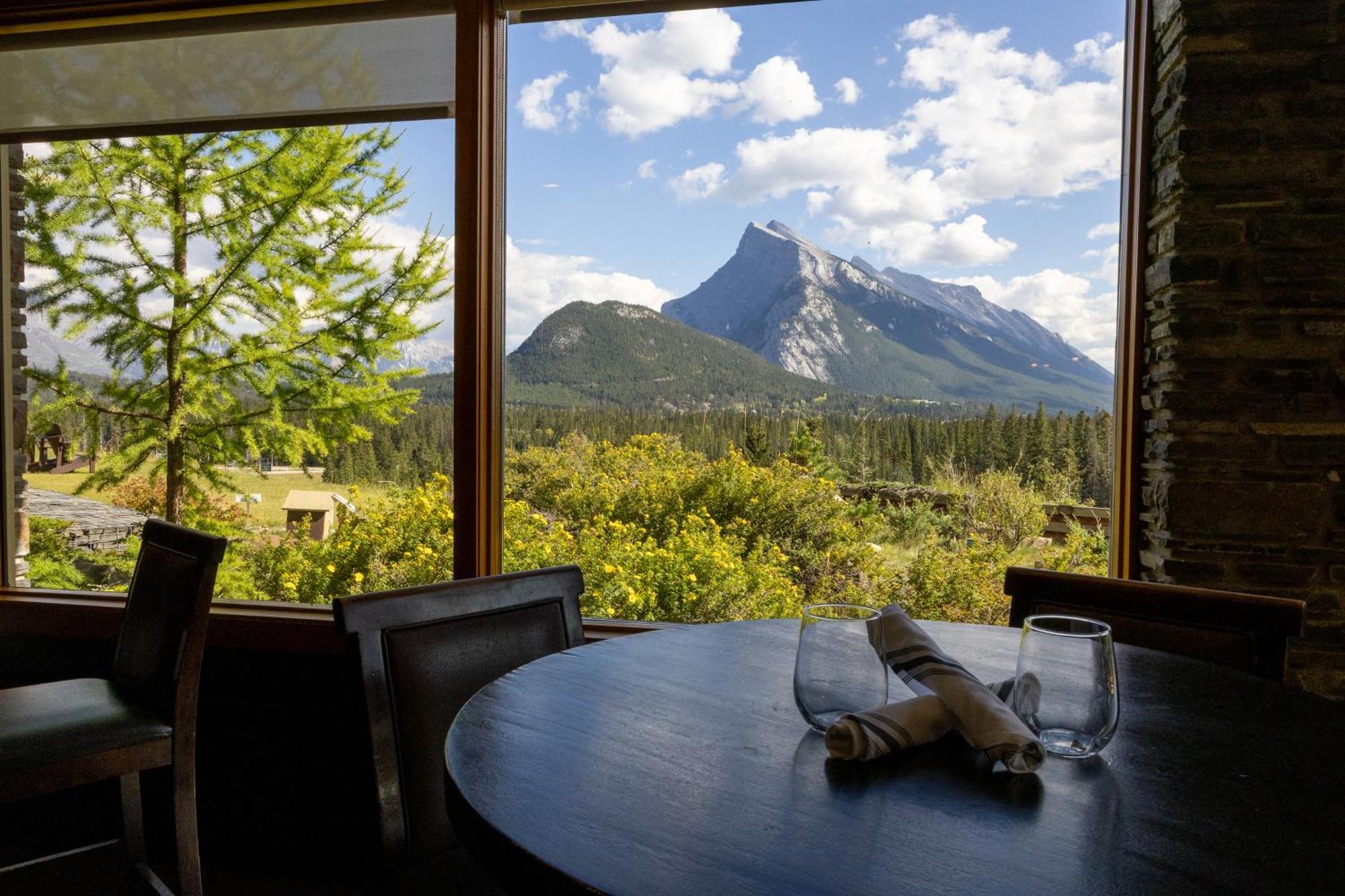 The Juniper Hotel & Bistro Banff Exteriér fotografie